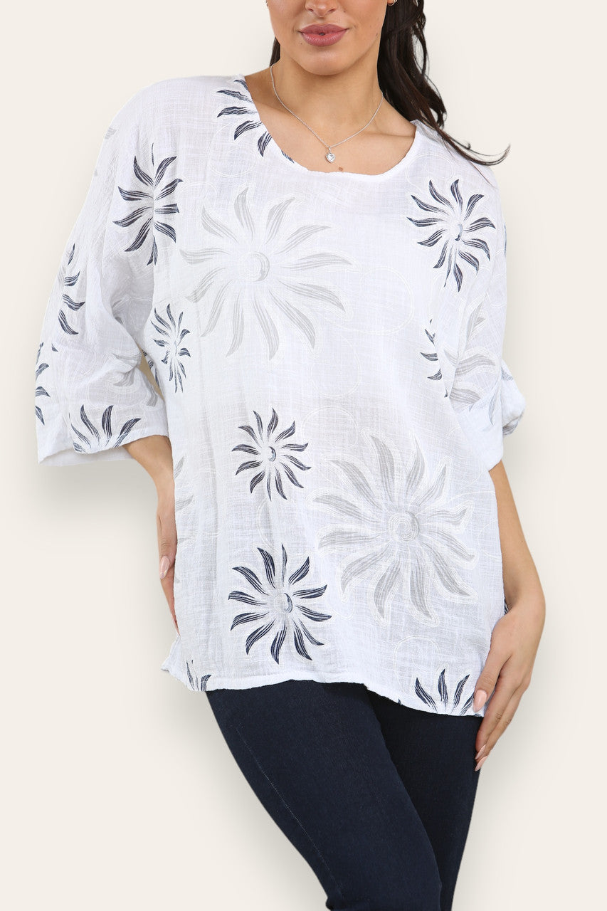 SWIRL SUN PRINT TOP WHITE