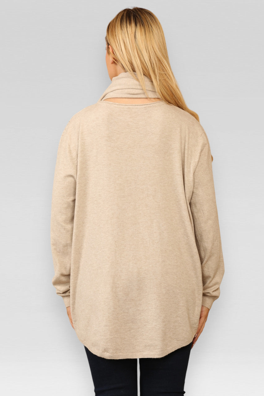 GEOMETRISCHE TRUI MET DIAMANTPATROON AAN DE ZOOM EN BIJPASSENDE SJAAL BEIGE