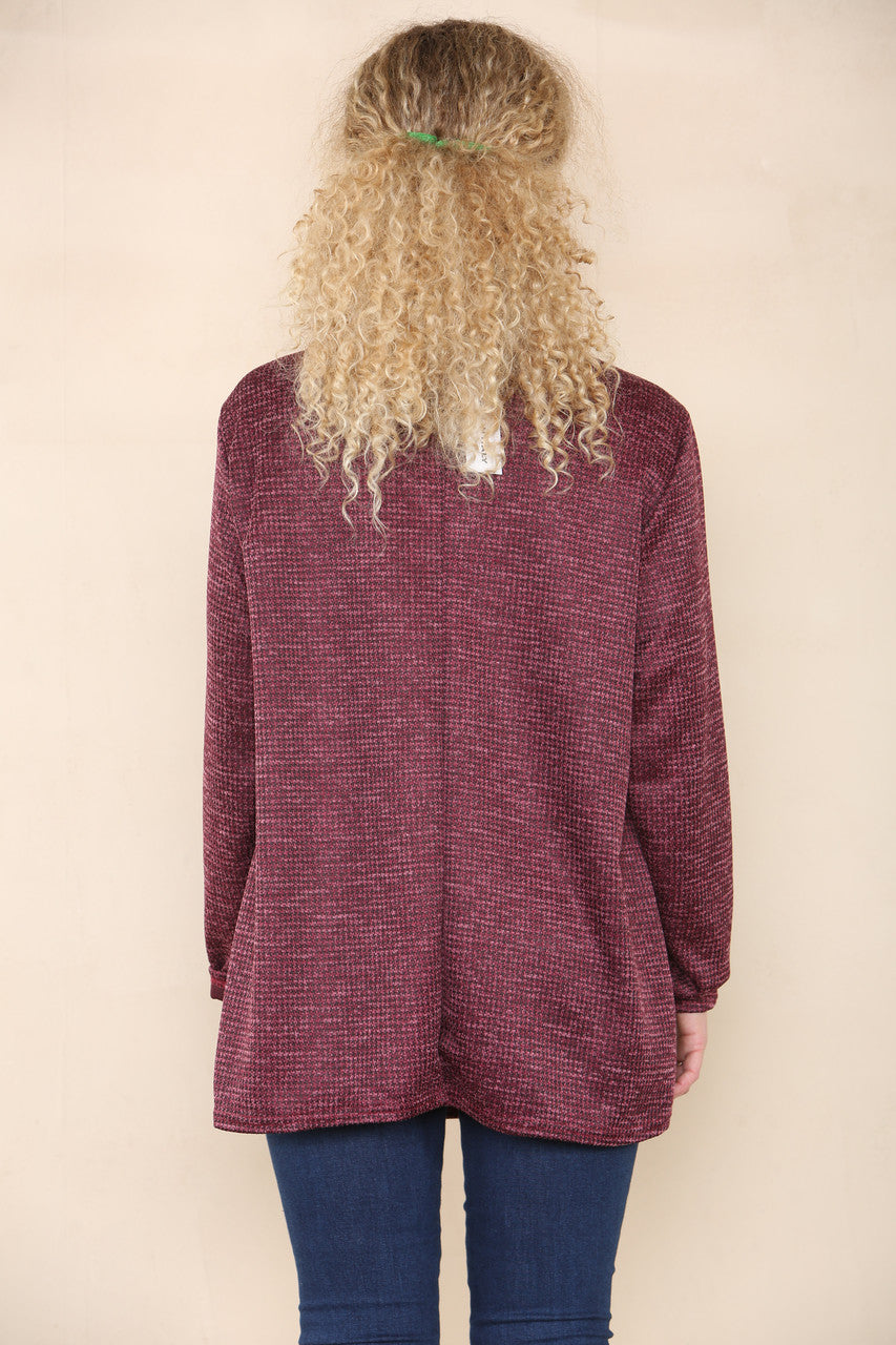 DOGTOOTH PRINT TOP BURGUNDY