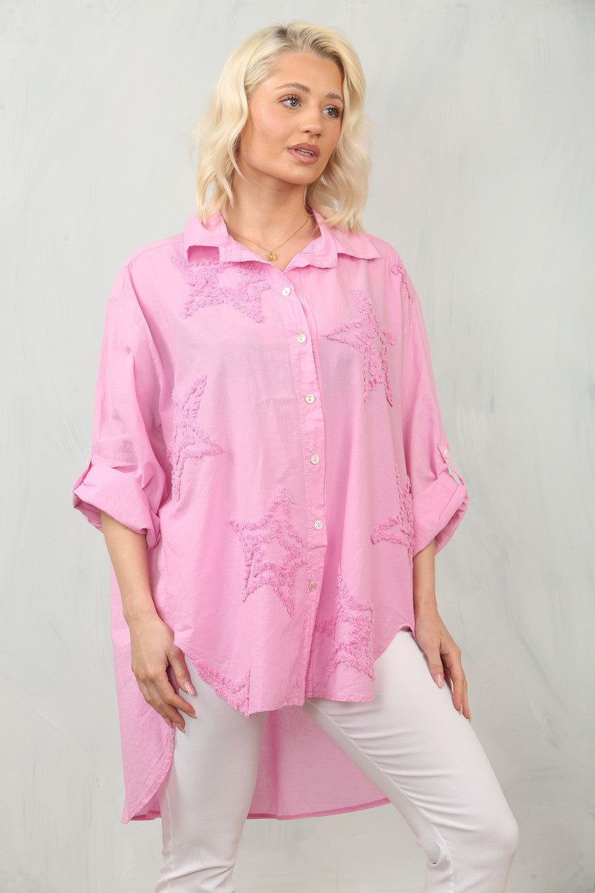 OVERHEMD MET OPGENAAIDE STER - ROZE