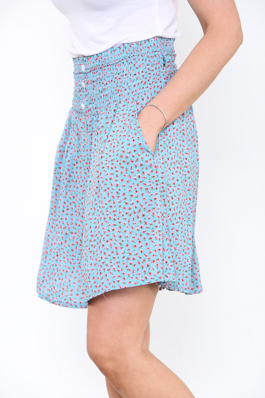 Ladies Cotton Ditsy Floral Shirred 2 Way Shorts Light Blue