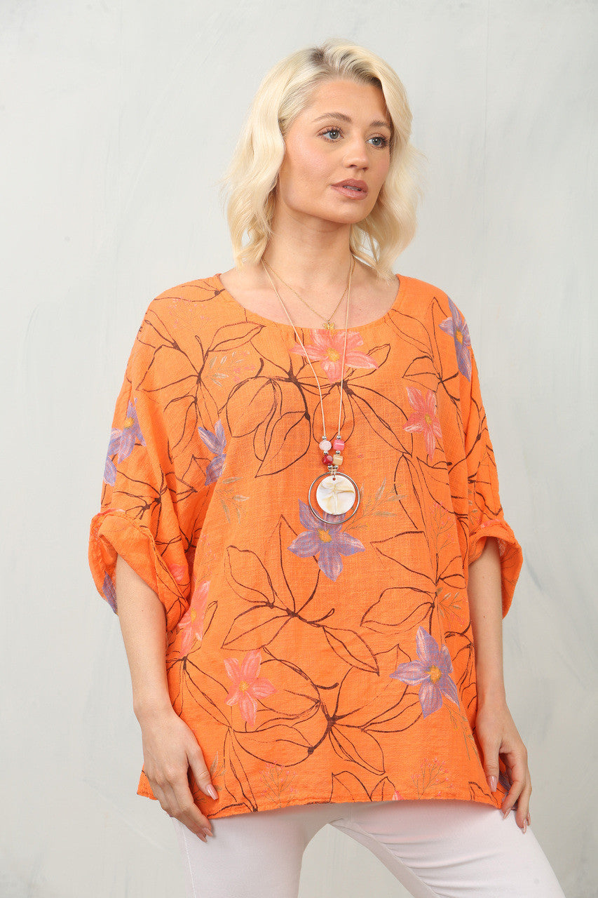TOP MET BLOEMENSTENCILPRINT - ORANJE