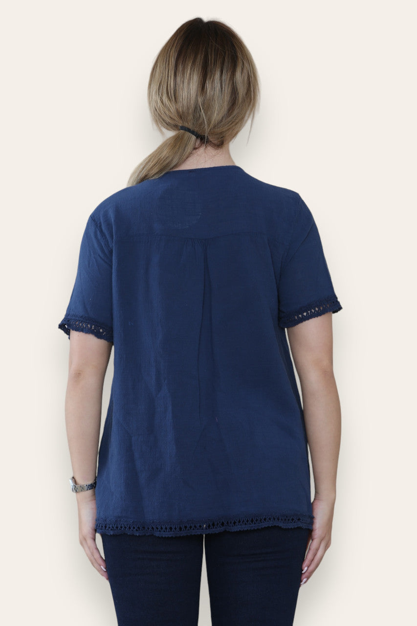 TOP MET HAAKWERK MARINEBLAUW