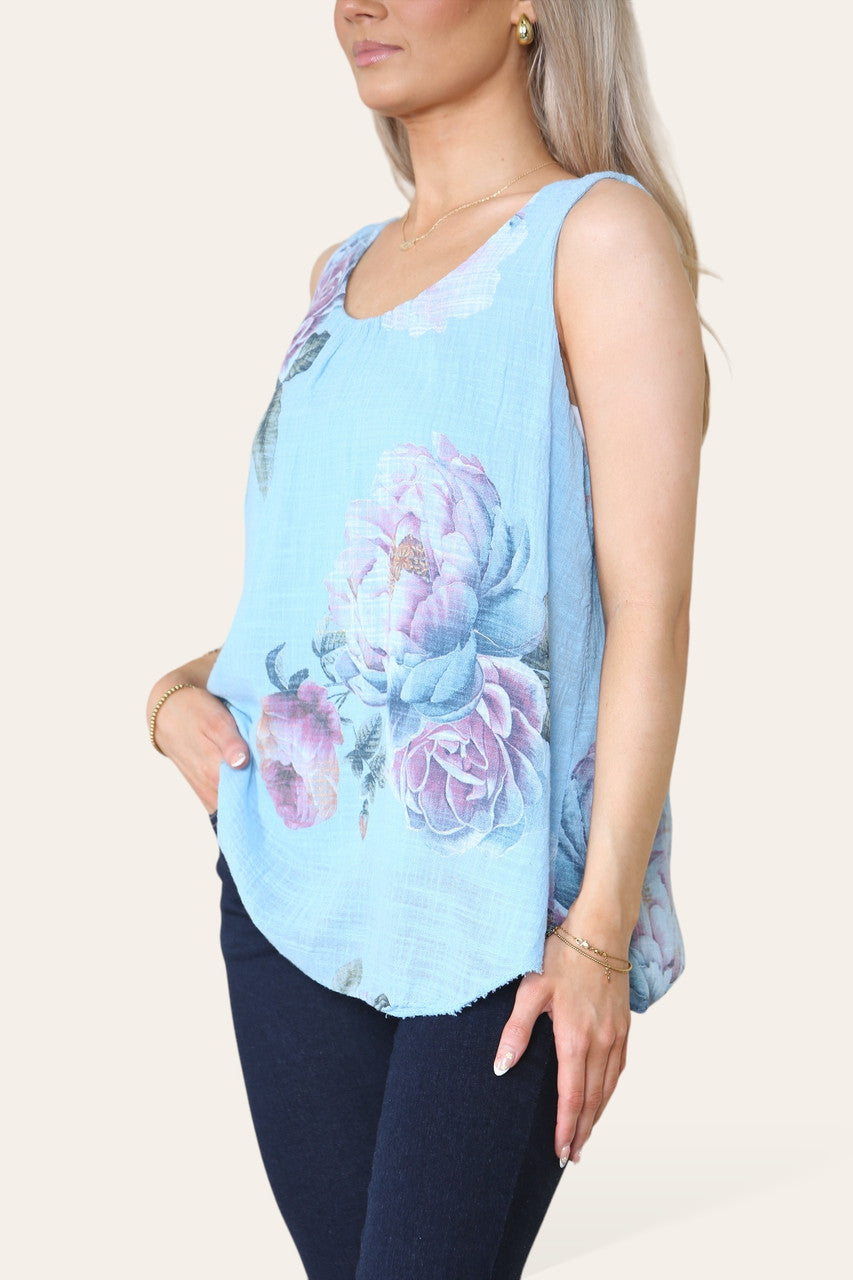PEONY PRINT SLEEVELESS VEST TOP LIGHT BLUE