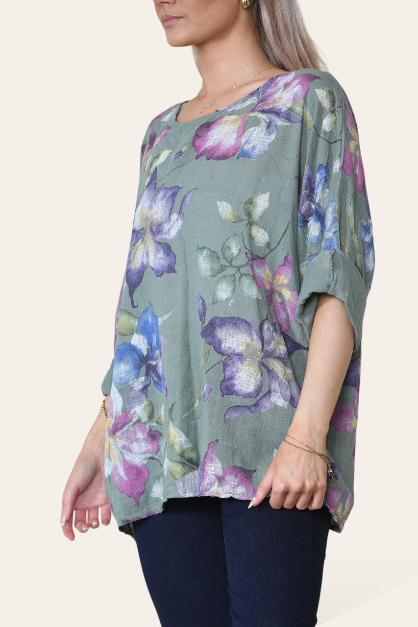 BLOEMIGE VLINDERPRINT TOP - KHAKI