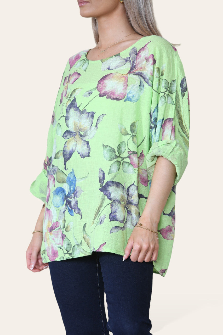 TOP MET BLOEMEN- EN VLINDERPRINT - LIMOEN