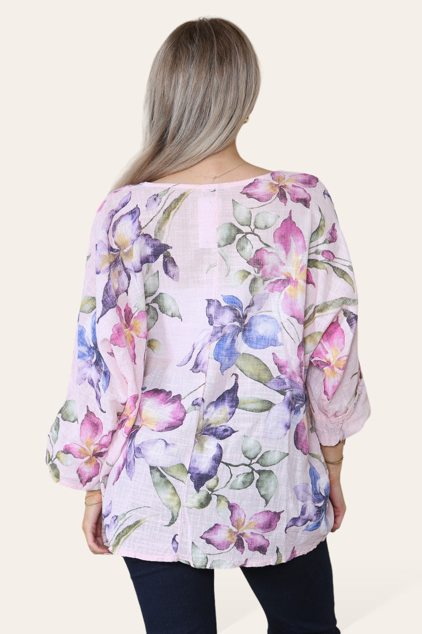 TOP MET BLOEM- EN VLINDERPRINT - STOFROZE