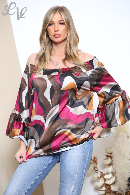 Dames blouse met elastische halslijn en gekleurde wervelingen print - bruin