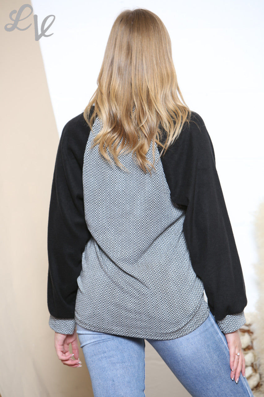 Ladies Cowl Neck Herringbone Print Jumper With Fleece Sleeves White