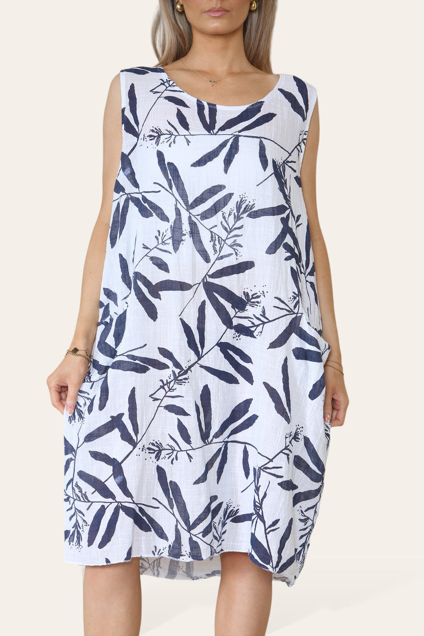 WITTE MOUWLOZE JURK MET BLADSCHADUWPRINT