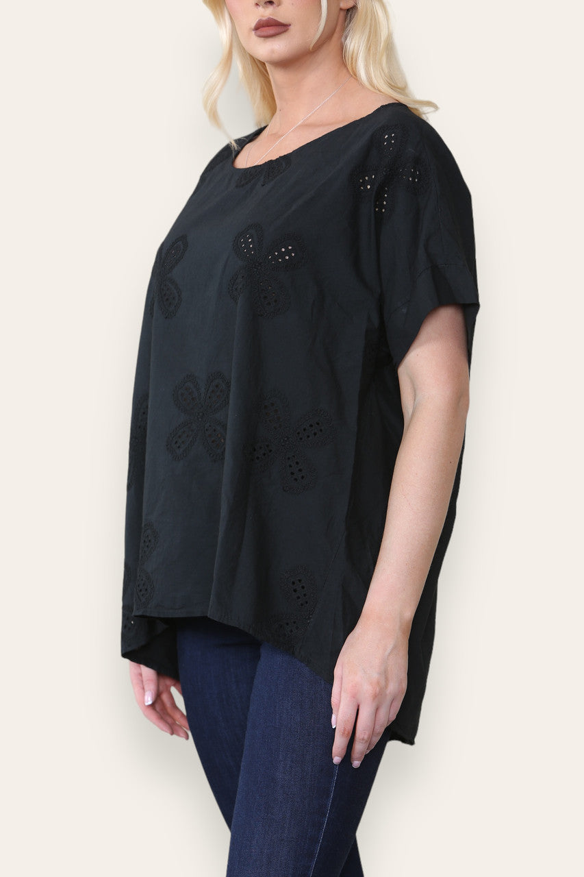 BRODERIE ANGLAISE T SHIRT STYLE TOP BLACK