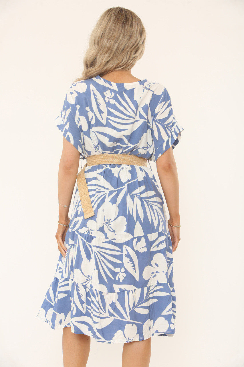 TROPISCHE BLADPRINT MIDI JURK MET CEINTUUR - DENIMBLAUW