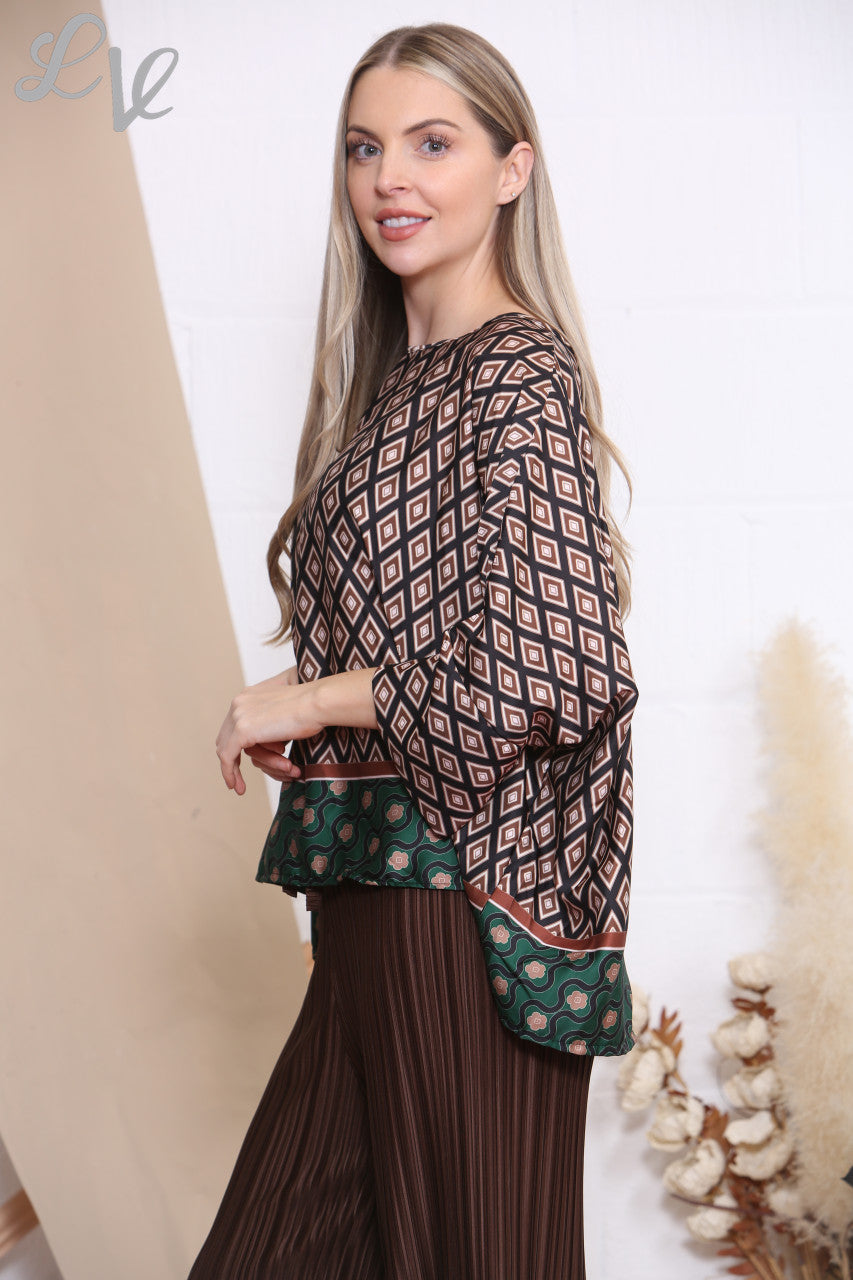 Ladies Diamond Print Batwing Blouse Top Black