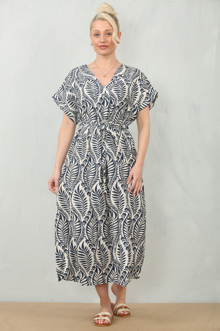 ABSTRACT BLADERENPRINT JURK MET CEINTUUR - NAVY