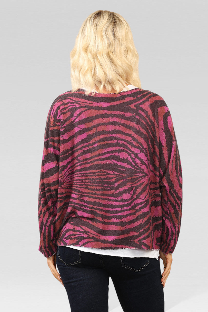 DOUBLE LAYER TOP MET TIJGERPRINT EN KETTING CERISE
