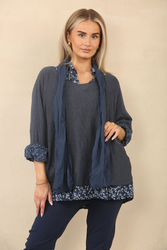 2-IN-1 SHIRT MET BLADERENPRINT, TRUI & SJAAL - MARINEBLAUW