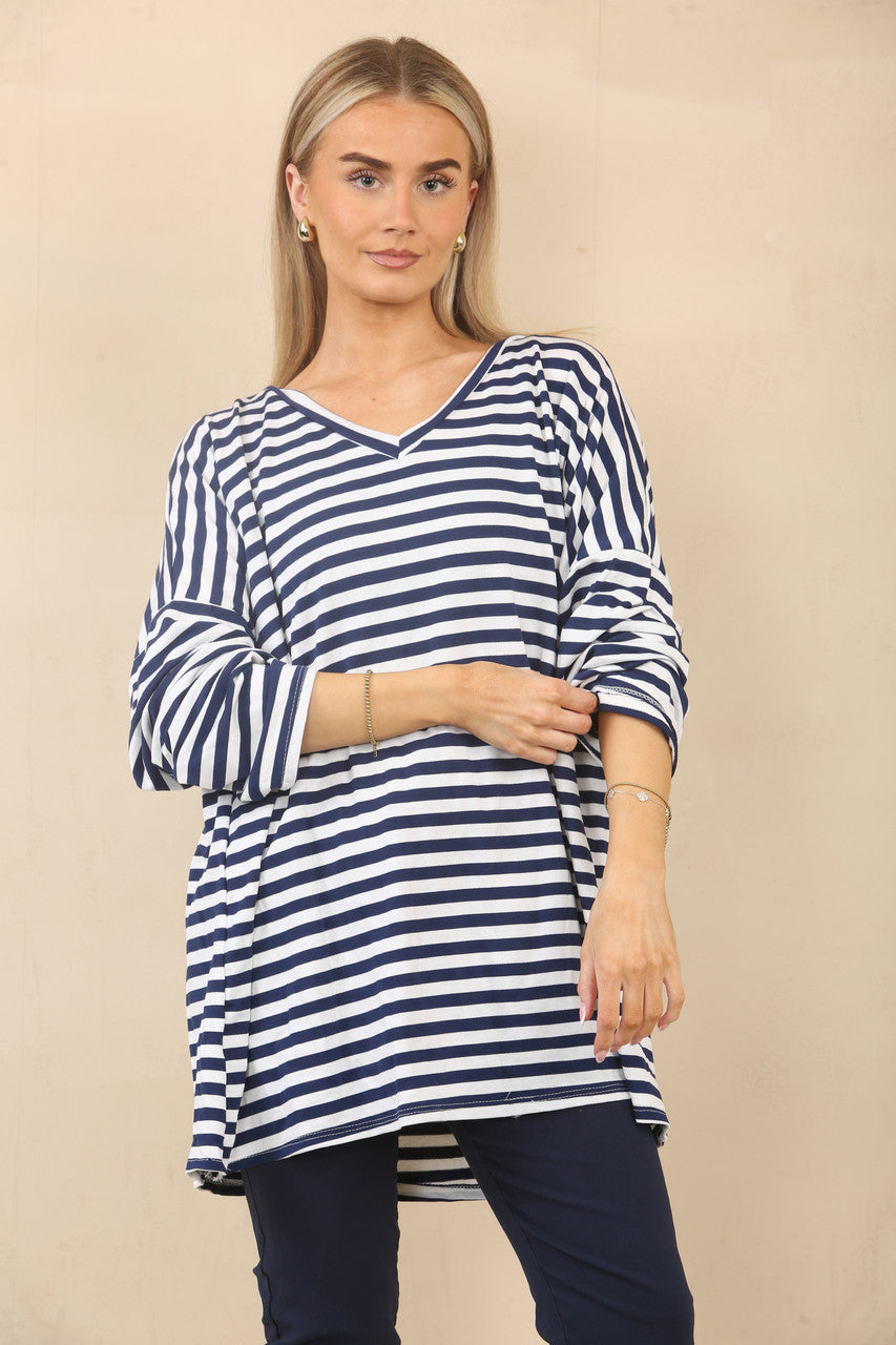 GESTREEPTE V-HALS TOP MET LANGE MOUWEN - MARINEBLAUW