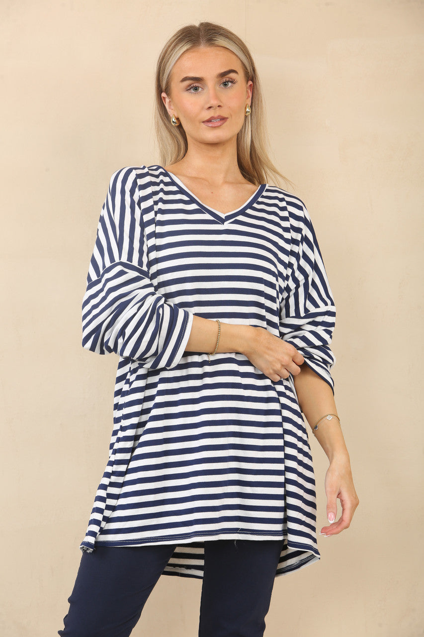 GESTREEPTE V-HALS TOP MET LANGE MOUWEN - MARINEBLAUW