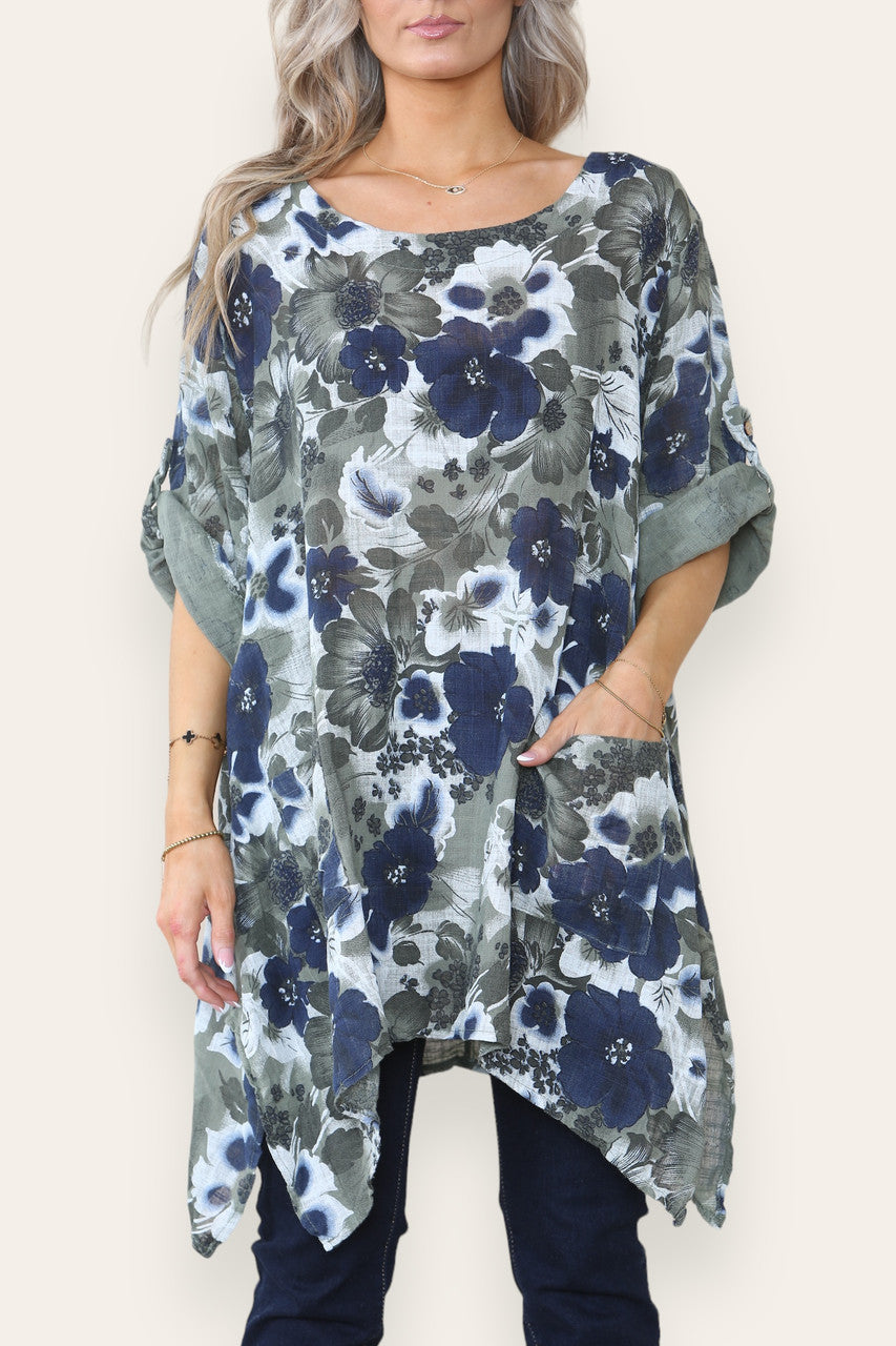 TOP MET BLOEMENPRINT EN ZAKDOEKZOOM KHAKI