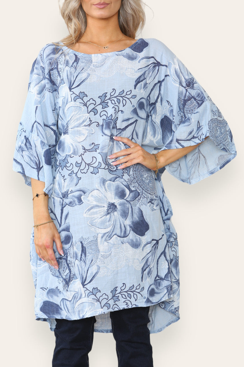 FLOWER PRINT HANKY HEM TOP LIGHT BLUE