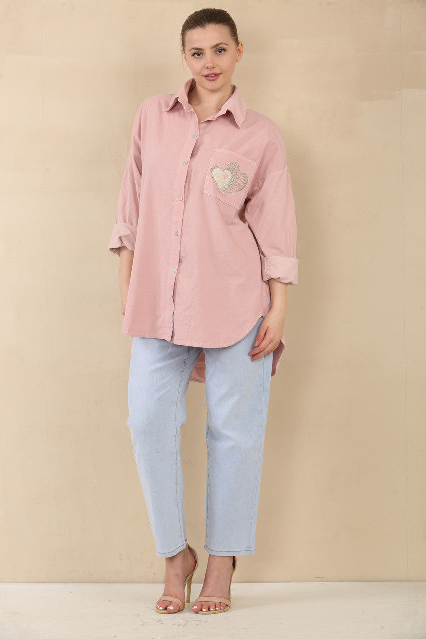 CORDUROY OVERHEMD MET HARTJESSTEMPEL OP ZAK - DUSTY PINK