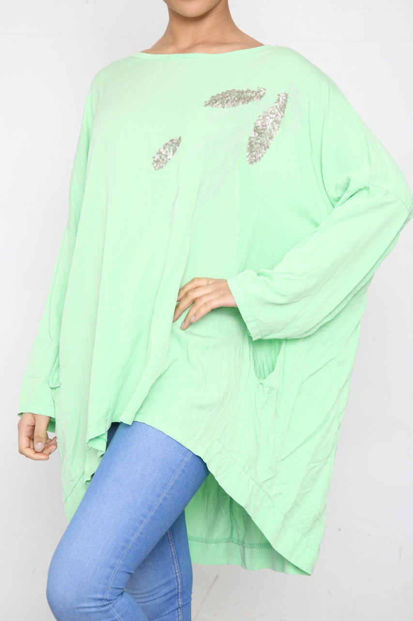 Dames Top Groen met Pailletten en Veren op de Schouder