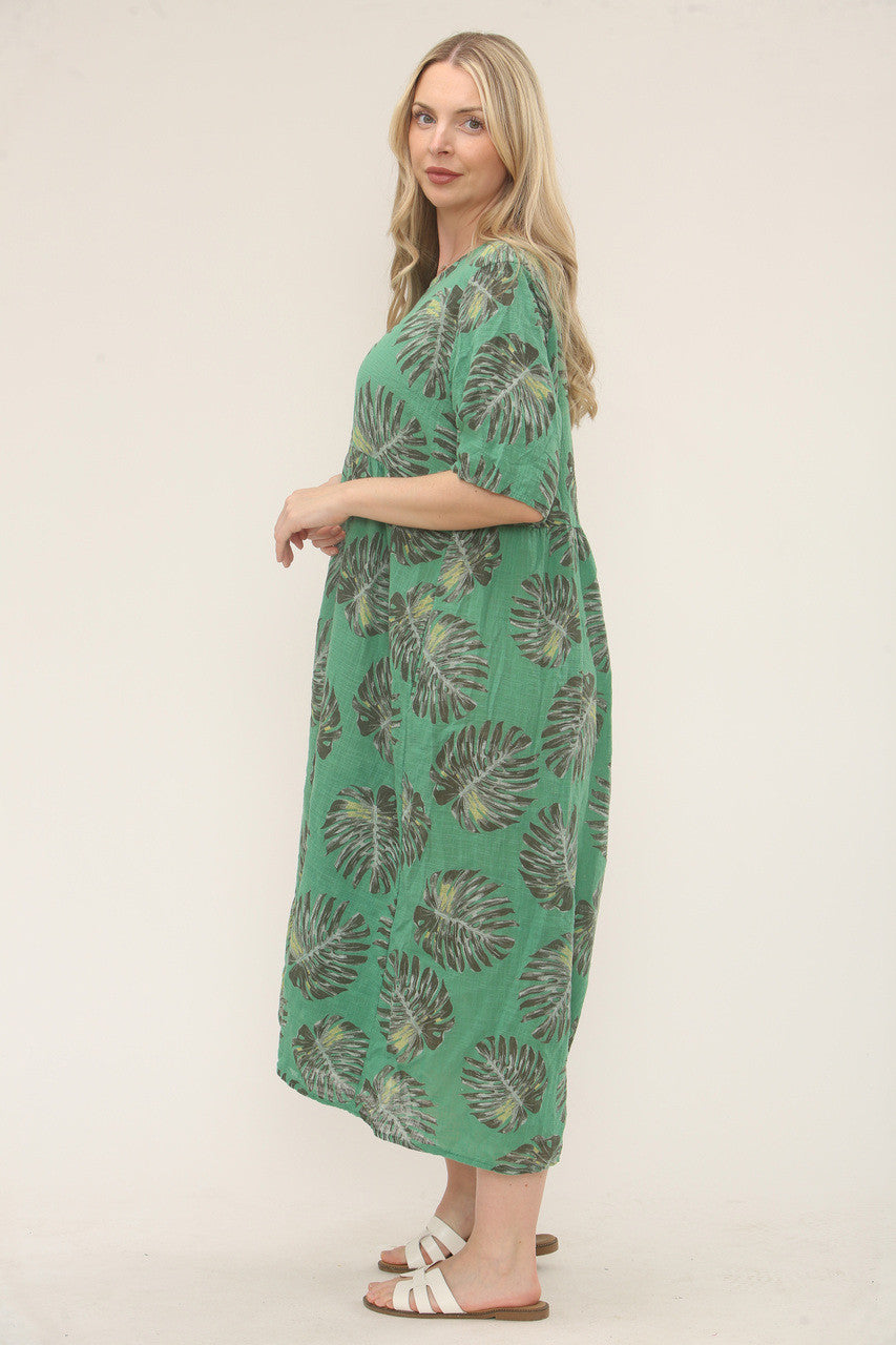 JURK MET TROPISCHE BLADPRINT EN LOSSE PASVORM - GROEN