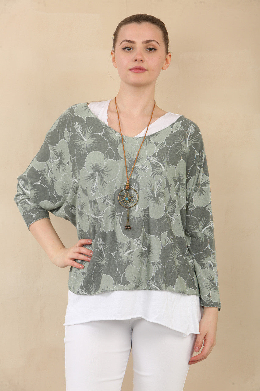 TOP MET DUBBELE LAAG EN BLOEMEN LELIEPRINT MET KETTING - KHAKI