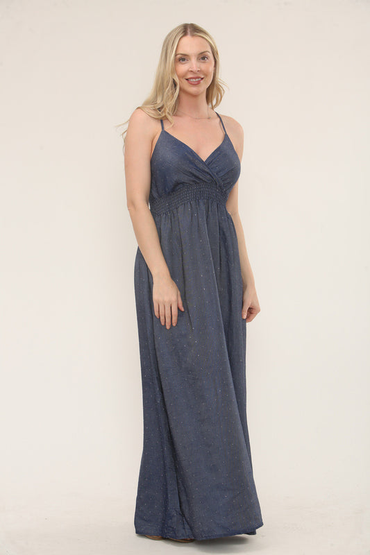 LANGE ZOMERJURK MET SPAGHETTIBANDJES EN STRASSDETAILS - MARINEBLAUW