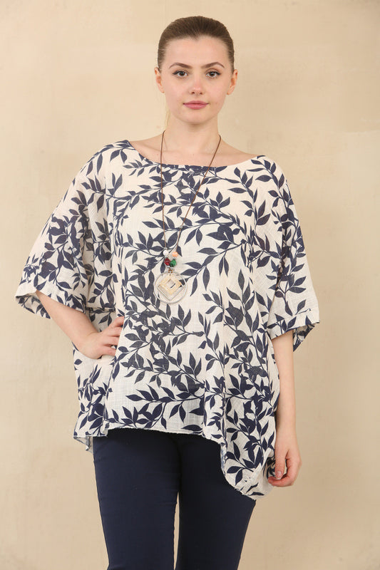 LEAF PRINT TEXTURED BATWING TOP WITH NECKLACE - NAVY