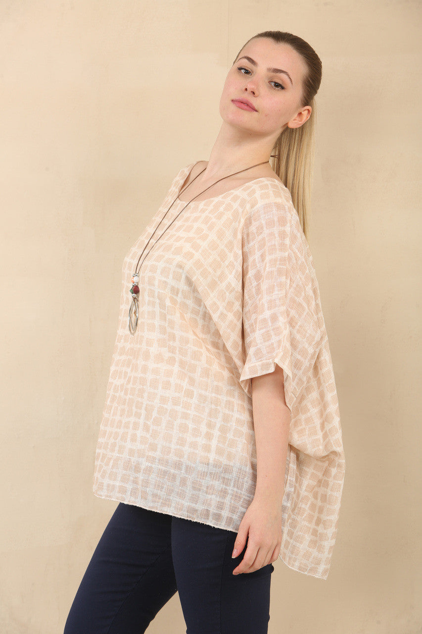 SQUARES PRINT TEXTURED BATWING TOP WITH NECKLACE - STONE