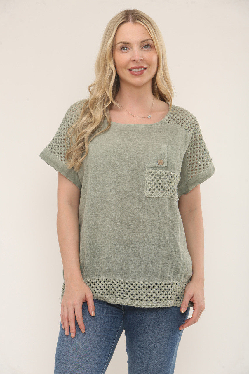 CROCHET DETAIL TOP MET KORTE MOUWEN - KAKI
