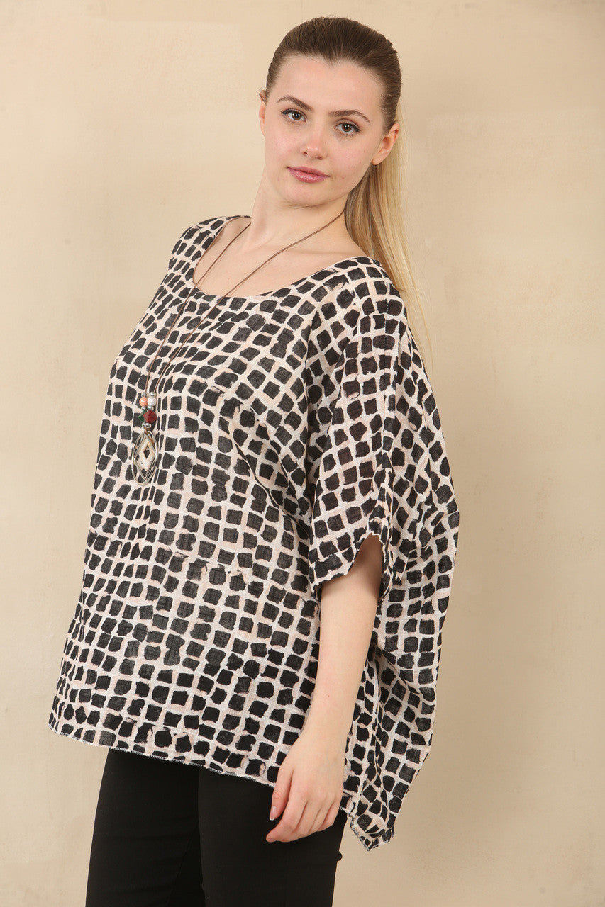 VIERKANTE TEXTUUR BATWING TOP MET KETTING - ZWART