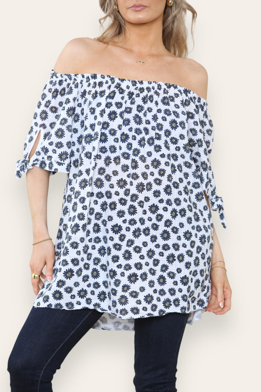 BLOUSE MET BLIJ ENKELVOUDIG MADELIEFJESPRINT EN BARDOT-HALS WIT