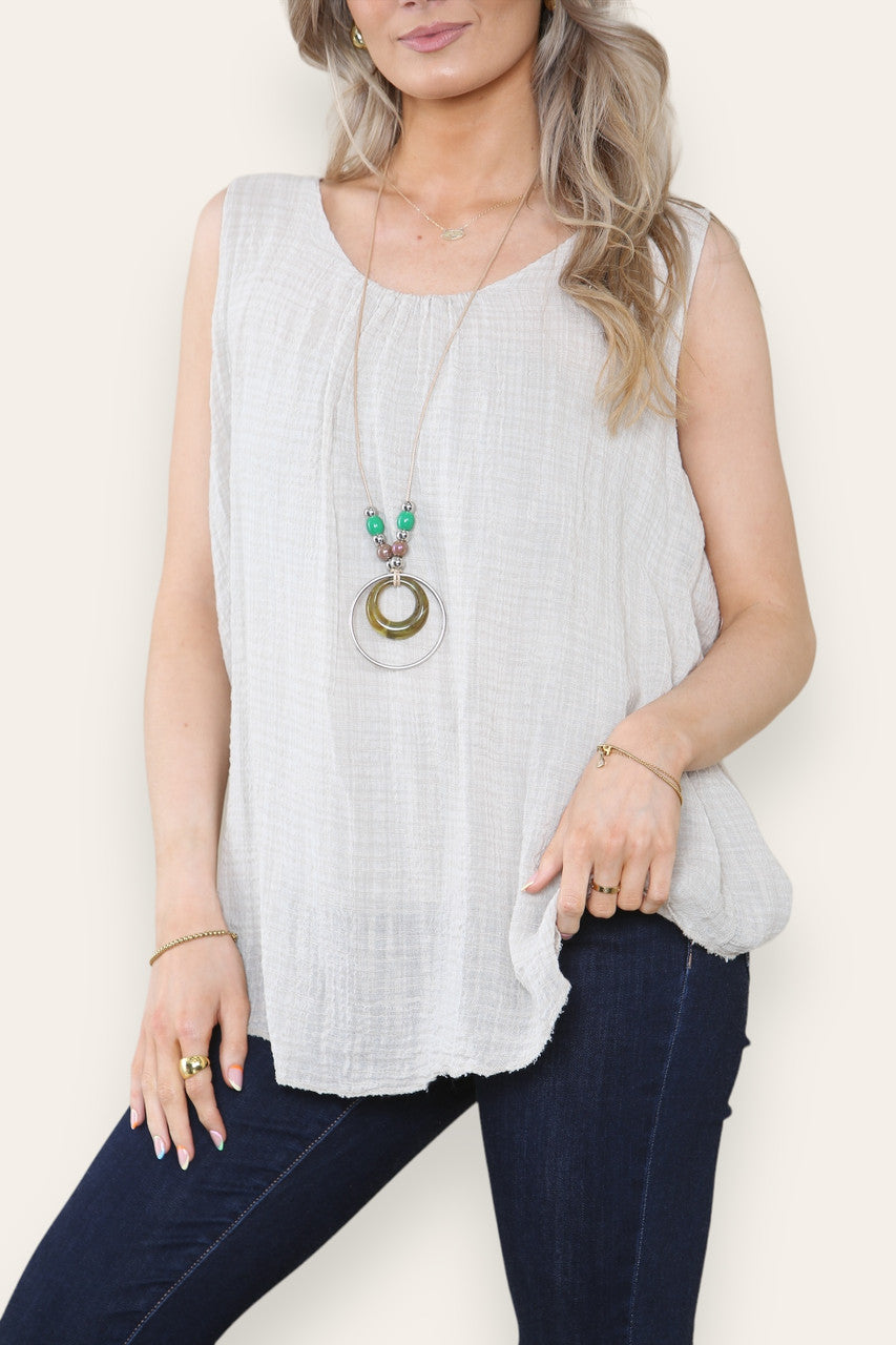 SLEEVELESS VEST TOP WITH NECKLACE STONE