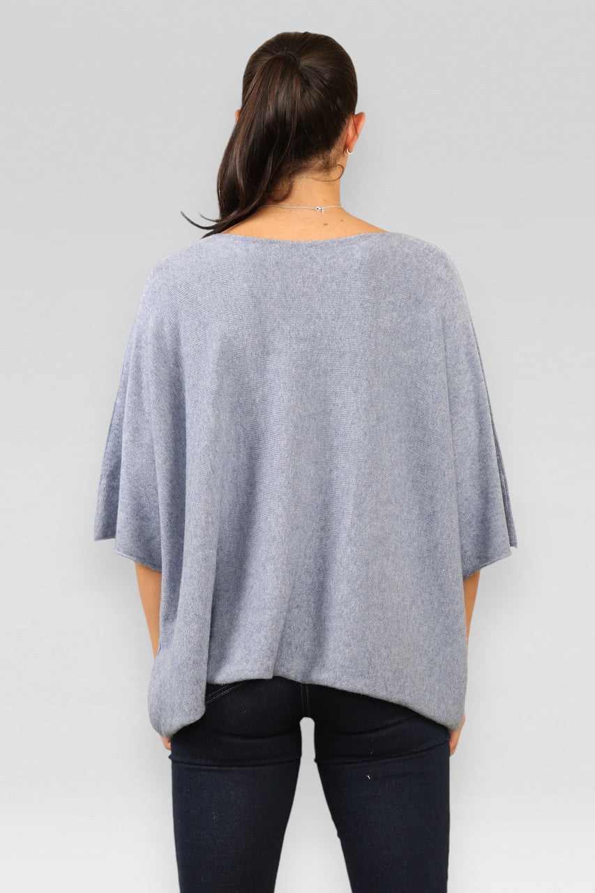 ZACHTE TRUI MET STERDETAILS EN KORTE MOUWEN DENIM