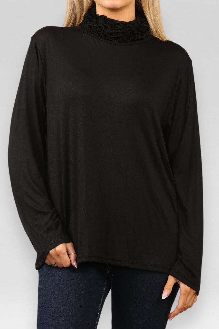 TOP MET RUFFLE-HALS EN LANGE MOUWEN ZWART
