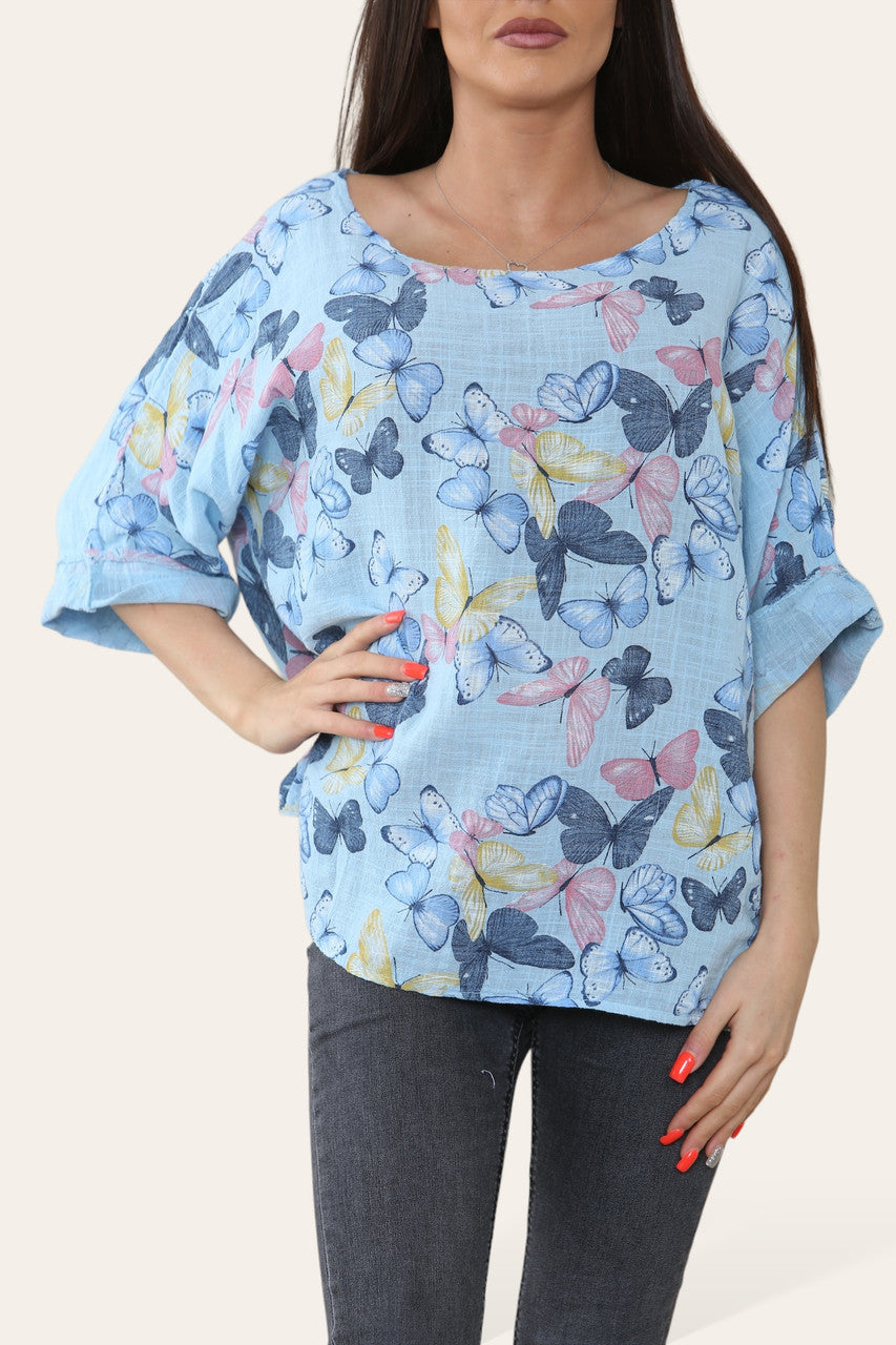 TOP MET VLINDERPRINT HEMELSBLAUW