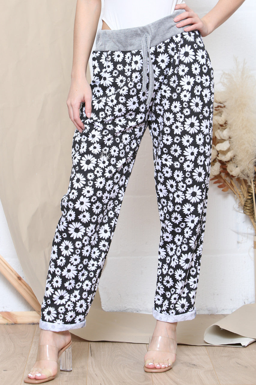 Ladies Daisy Print Jogging Pants Black