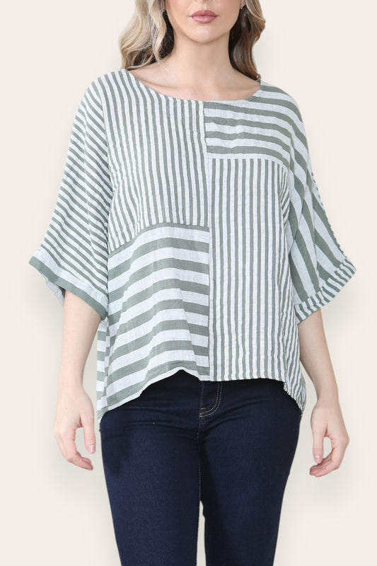 TOP MET STREEP EN BLOKPRINT KHAKI