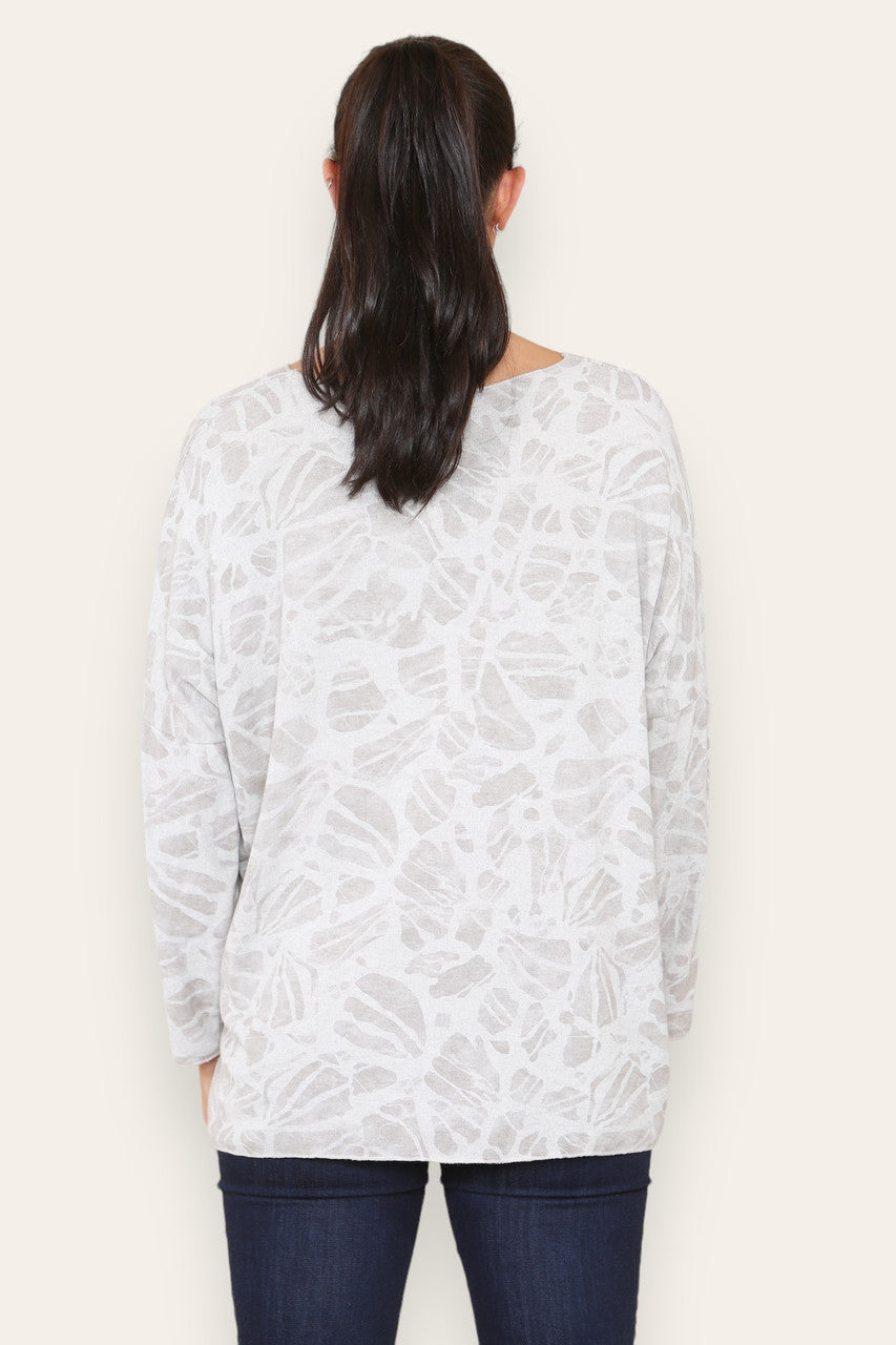 ABSTRACT PRINT FINE KNIT JUMPER TOP STONE