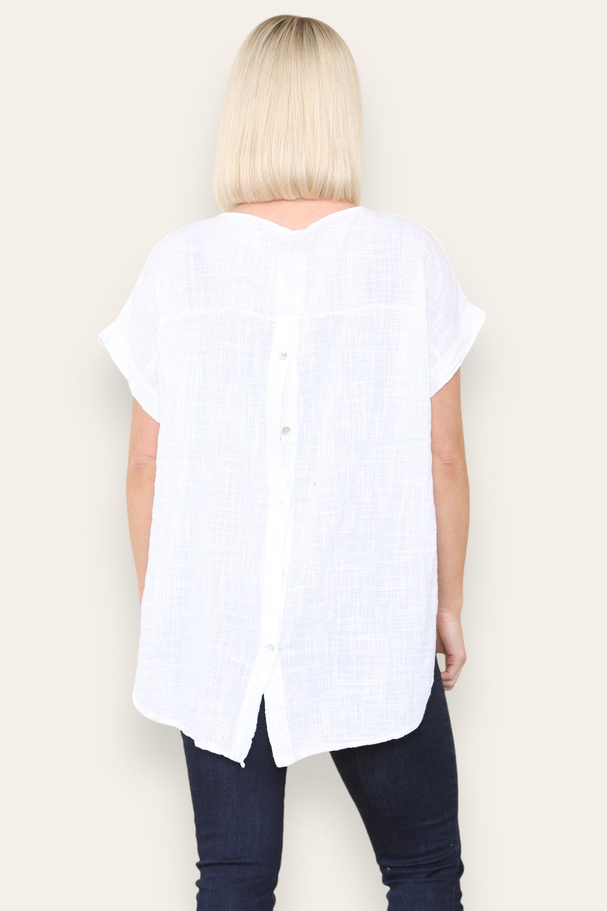 BUTTON BACK DETAIL TOP WITH NECKLACE WHITE