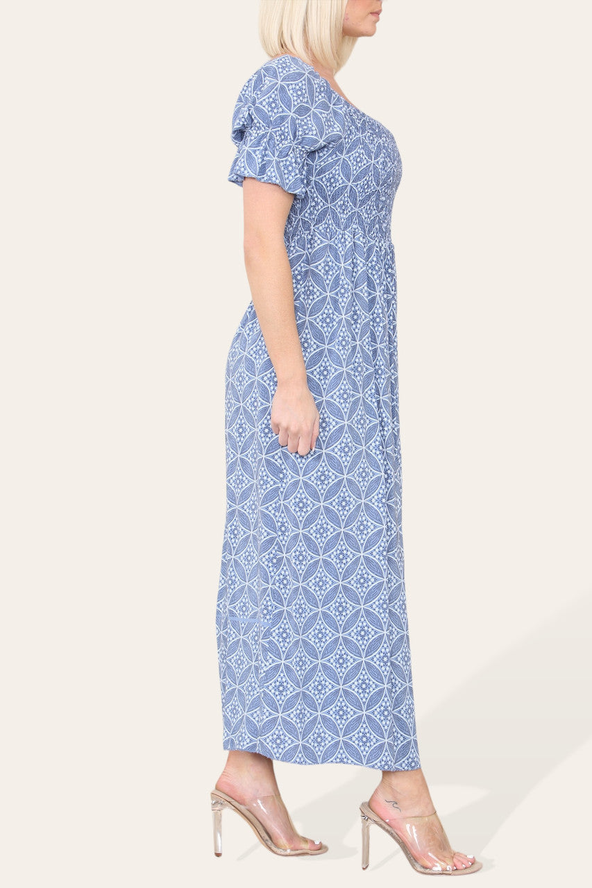 GEOMETRISCHE BARDOT MAXIJURK MET BLOEMEN EN DENIMUITSTRALING
