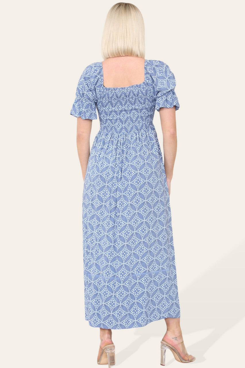 GEOMETRISCHE BARDOT MAXIJURK MET BLOEMEN EN DENIMUITSTRALING