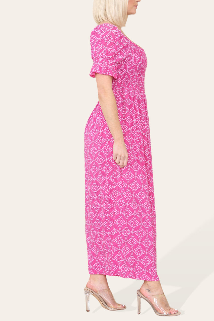 MAXIJURK MET BARDOT-HALS, GEOMETRISCHE BLOEMPRINT EN CERISE KLEUR