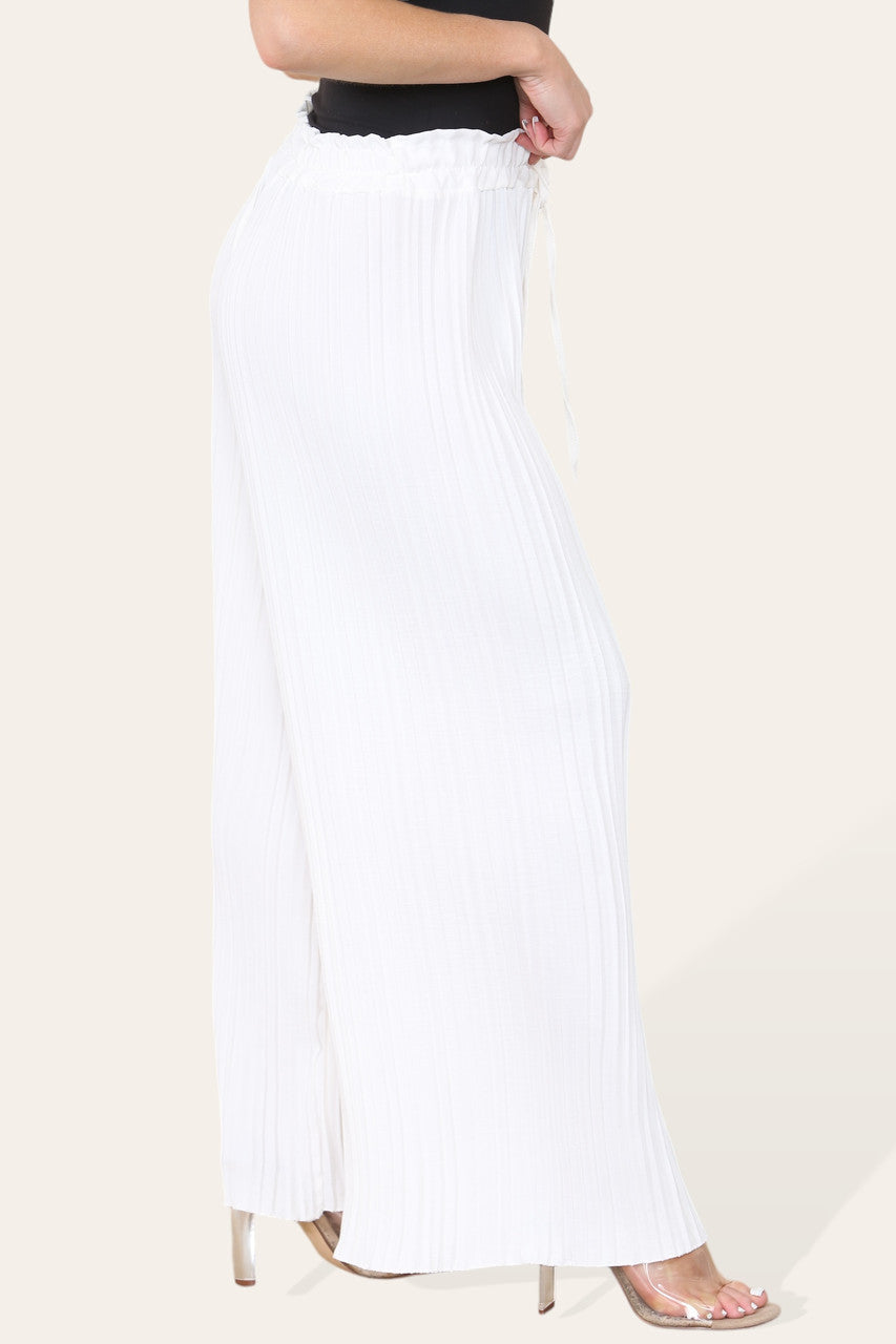 PANTALON PLISSÉ PLISSÉ MET BREDE PIJPEN EN ELASTISCHE TAILLE WIT