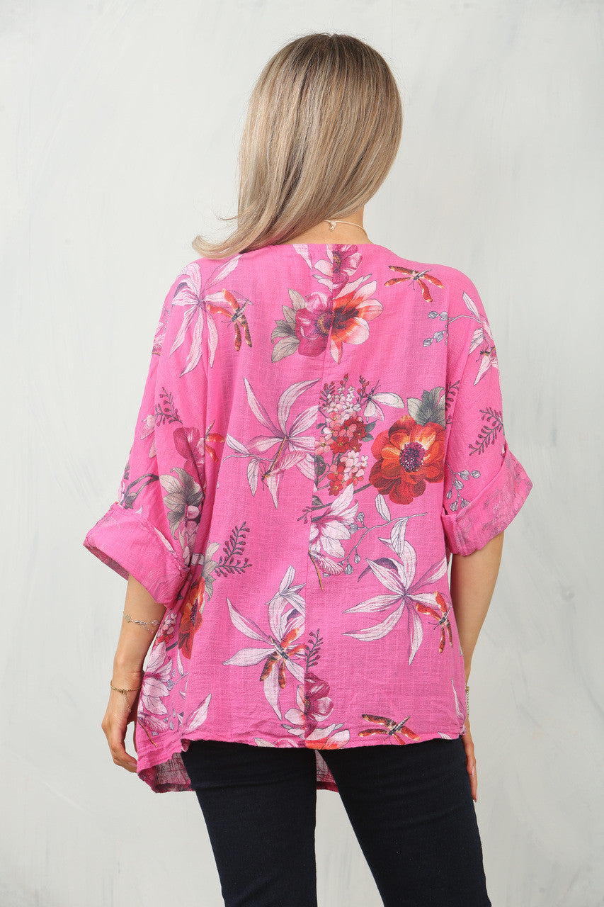 TOP MET BLOEMENPRINT EN KLAPROZEN - CERISE