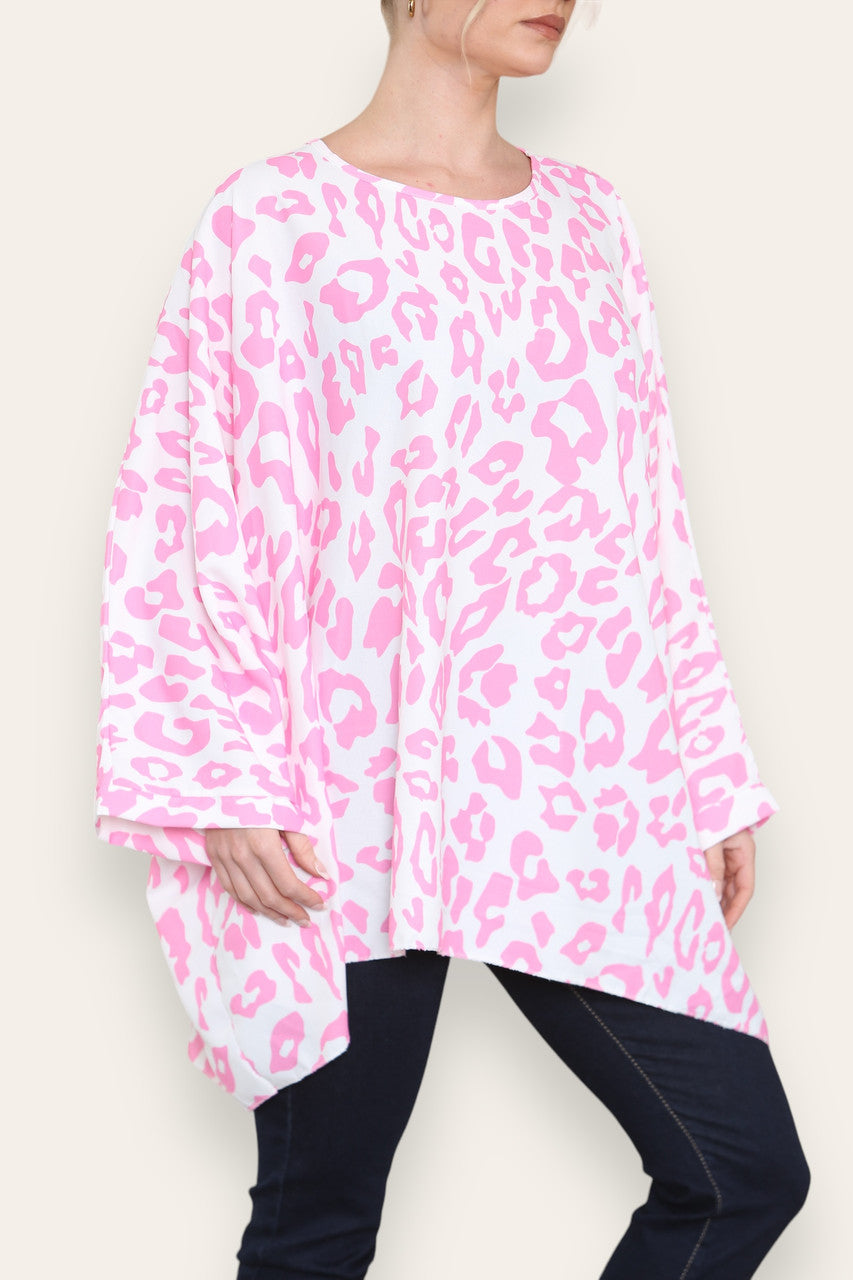 BATWING LEOPARD PRINT TOP PINK