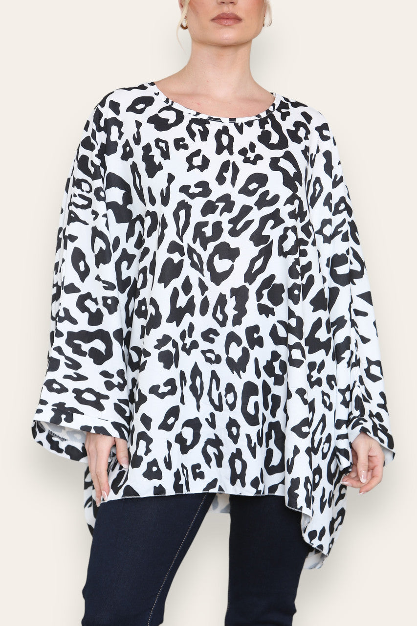 BATWING LEOPARD PRINT TOP WHITE