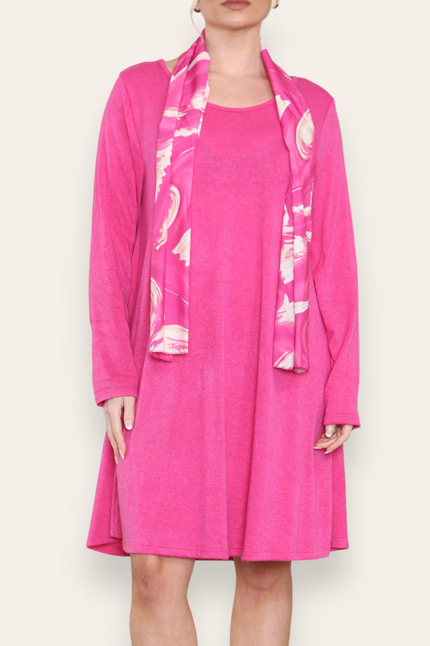 PLAIN FINE KNIT DRESS WITH PRINTED SILKY SCARF CERISE